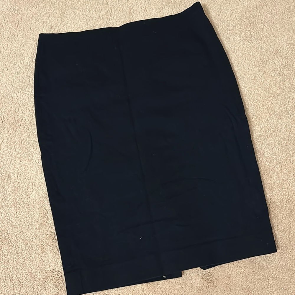 Women’s Navy Blue LOFT Pencil Skirt 2